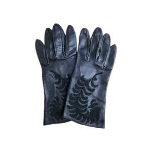 Carolina Amato Women's 7 1/2 Black Lambskin Embroidery Apliqe Silk Lined Gloves